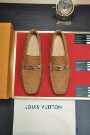 Picture of Louis Vuitton Shoes _SKULVsz38-44mnf0311911966